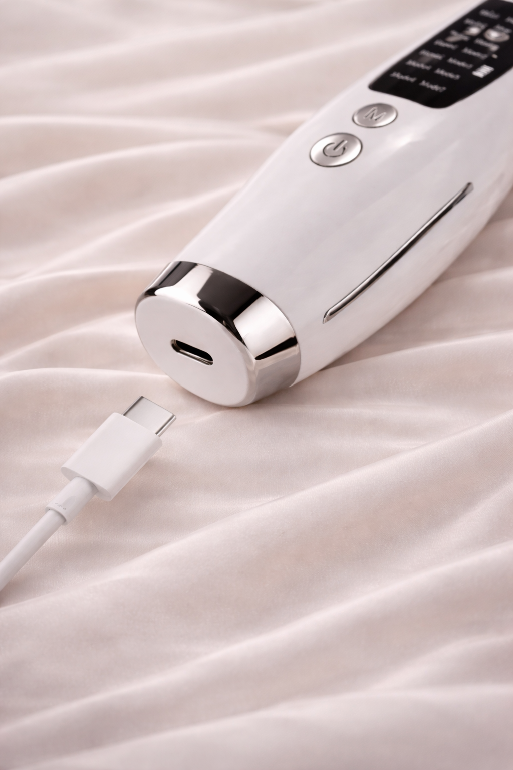 SERENITY Portable Anti-Wrinkle LED Light Therapy Massager